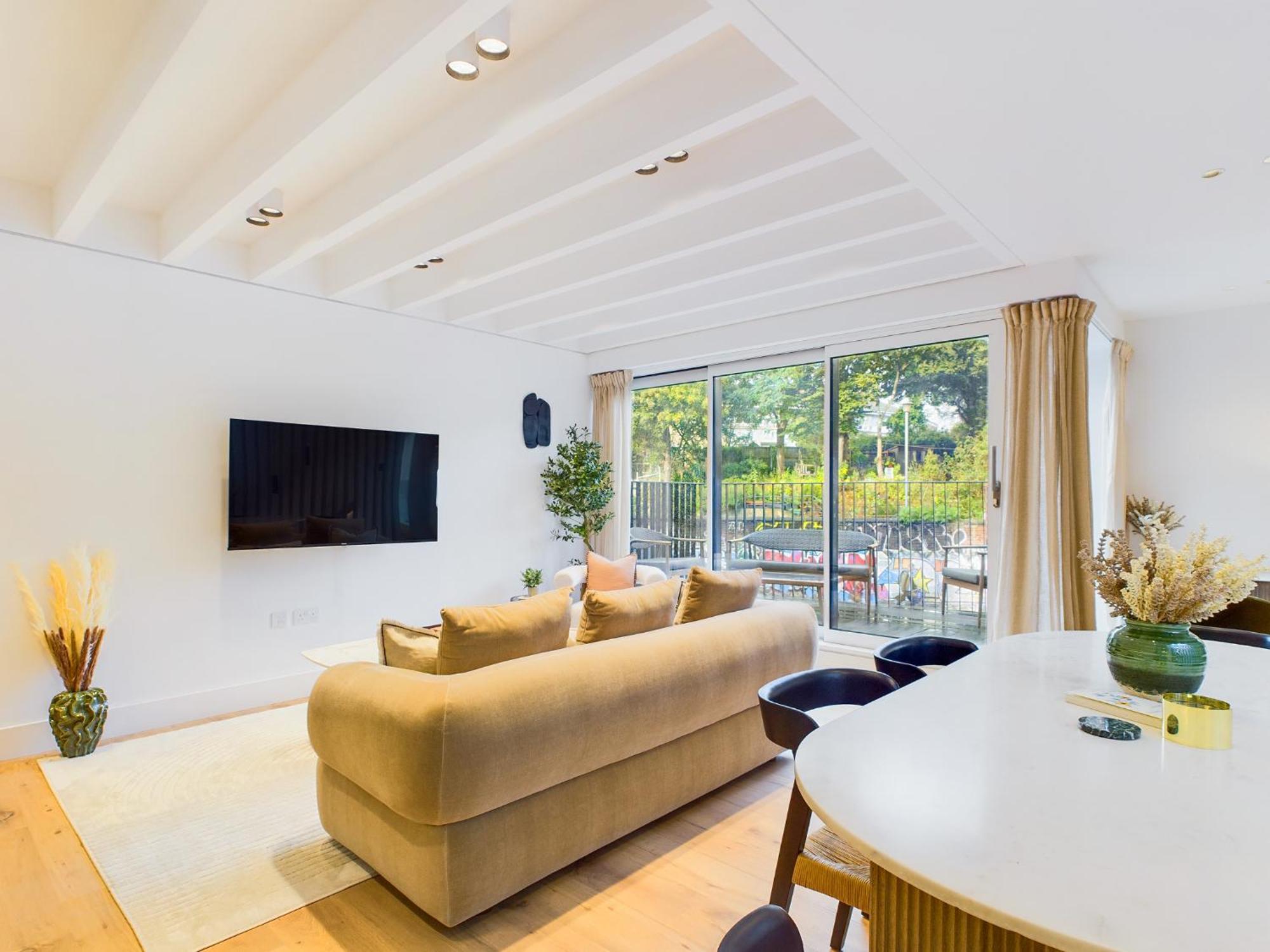 Be London - The St Pancras Residences Экстерьер фото